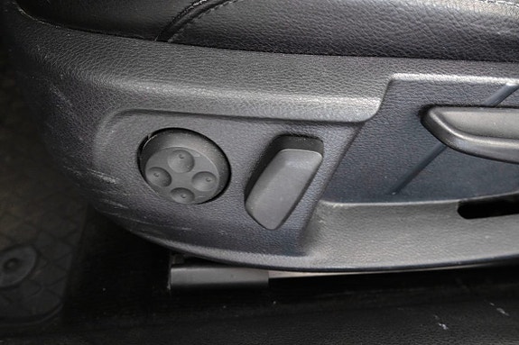 Volkswagen Passat 21 of 21