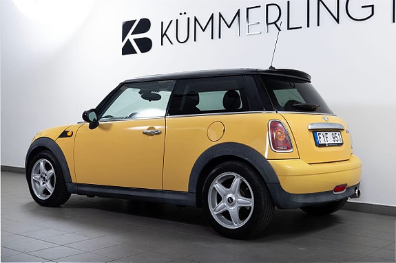 MINI Cooper 6 of 19
