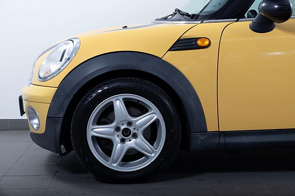 MINI Cooper 4 of 19
