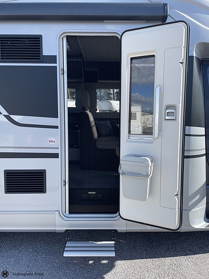 Adria Matrix Mb 670SL | MERCEDES CHASSI | 4ST PASS. | UGN | 7 of 27