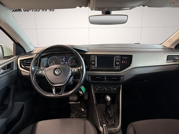 Volkswagen Polo 11 of 27