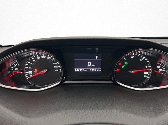 Peugeot 308 SW 16 of 30