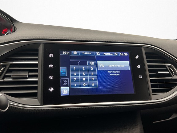 Peugeot 308 SW 21 of 30