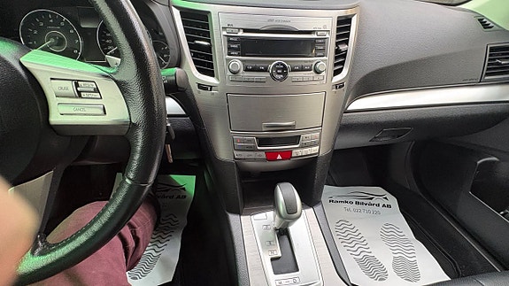 Subaru Legacy 28 of 30