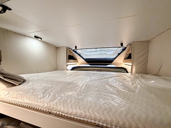 Adria Matrix Select 670 SL 18 of 20