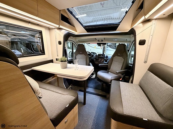 Adria Matrix Select 670 SL 19 of 20