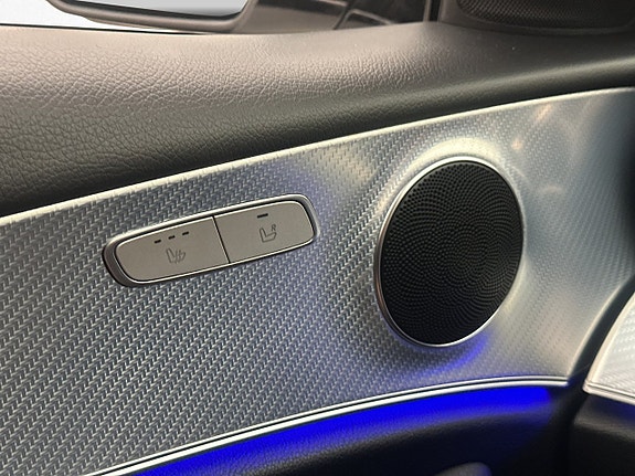 Mercedes-Benz E200 14 of 30