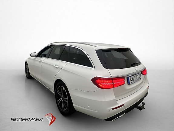 Mercedes-Benz E200 6 of 30