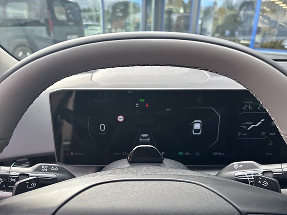 Kia EV4 10 of 18