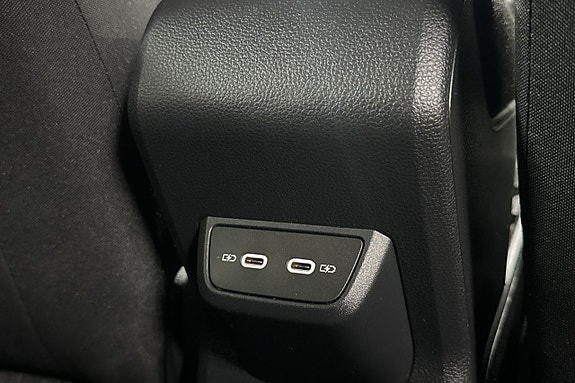 Volkswagen Polo 16 of 25