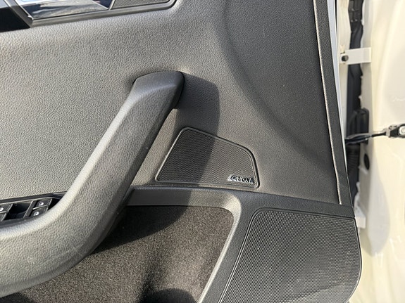 Skoda Superb 21 of 24