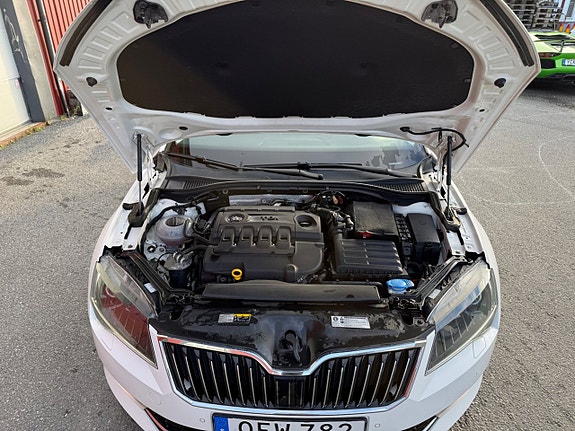 Skoda Superb 23 of 24