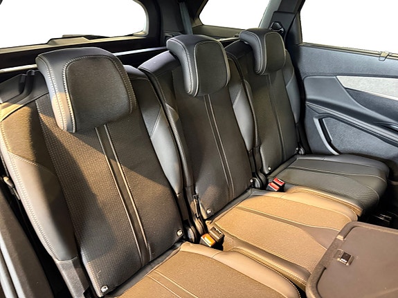 Peugeot 5008 15 of 20