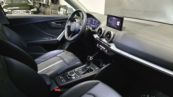 Audi Q2 11 of 30