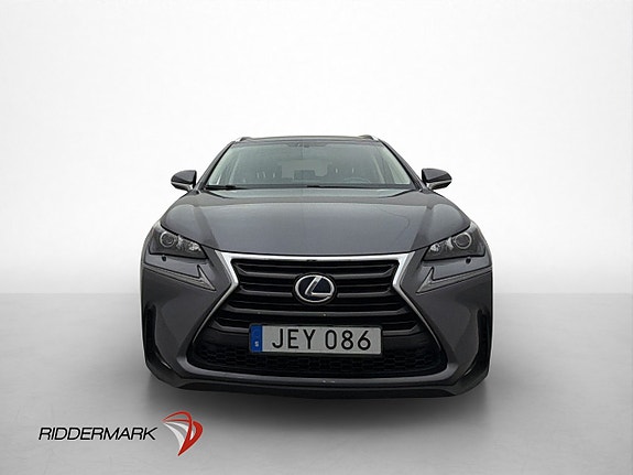 Lexus NX300h 2 of 30