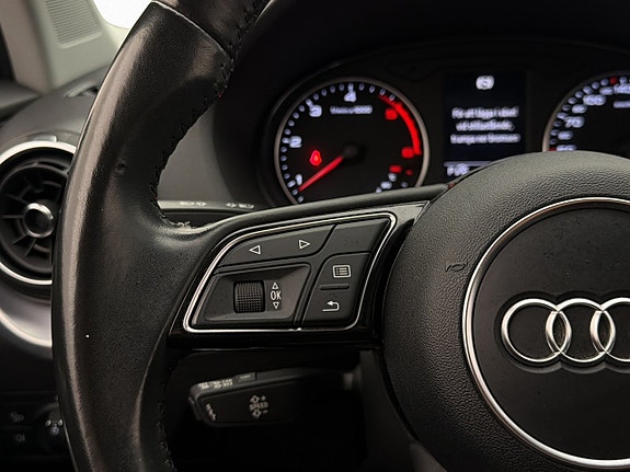 Audi Q2 16 of 30
