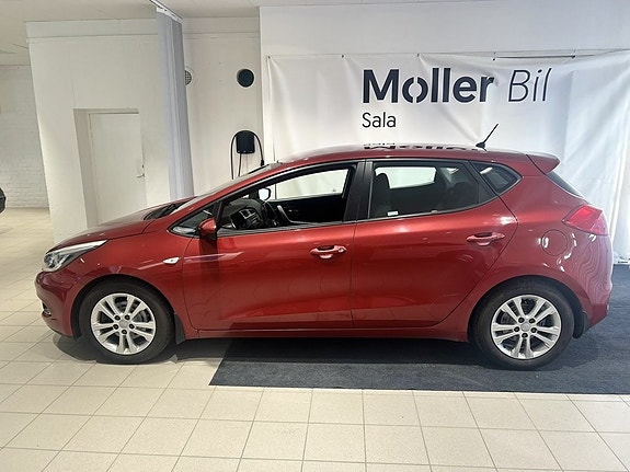 Kia Ceed 3 of 15