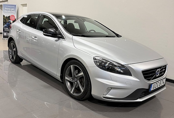 Volvo V40 6 of 10