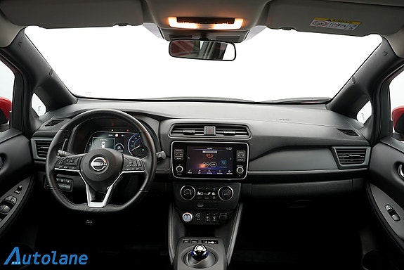 Nissan Leaf 13 of 26
