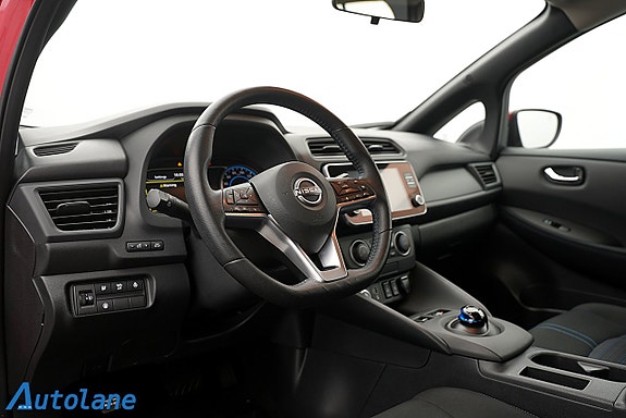 Nissan Leaf 12 of 26