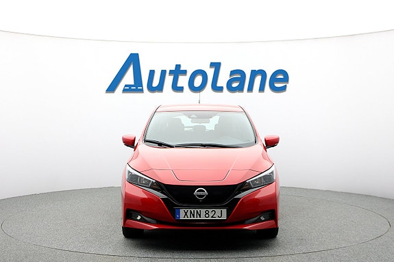 Nissan Leaf 3 of 26