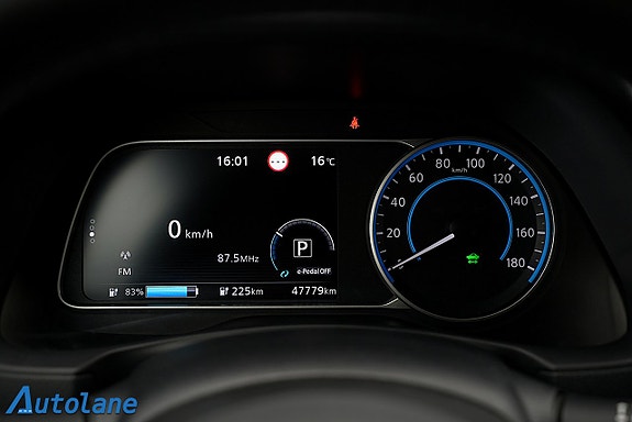 Nissan Leaf 15 of 26