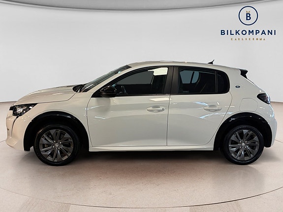 Peugeot e-208 2 of 20