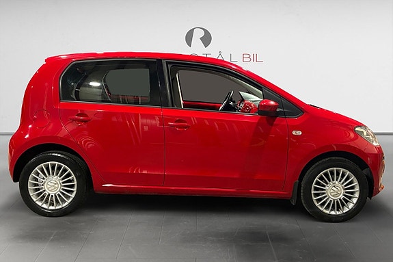 Volkswagen UP! 8 of 17