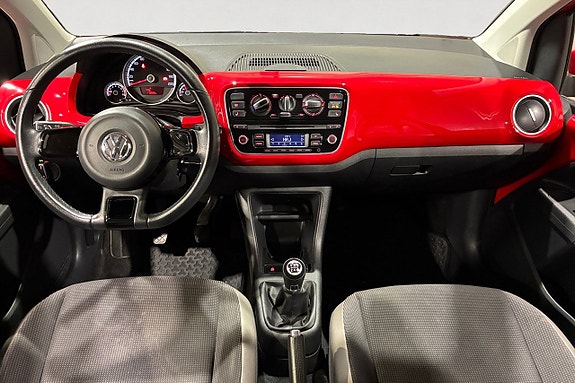 Volkswagen UP! 11 of 17