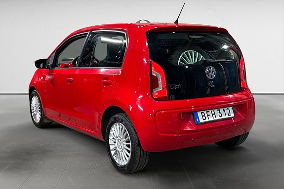 Volkswagen UP! 5 of 17