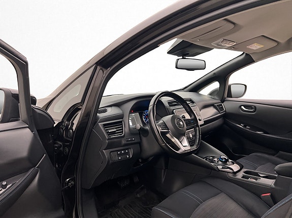 Nissan Leaf 11 of 30
