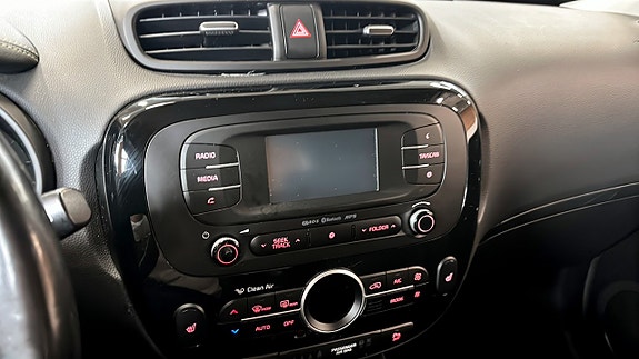 Kia Soul 12 of 16