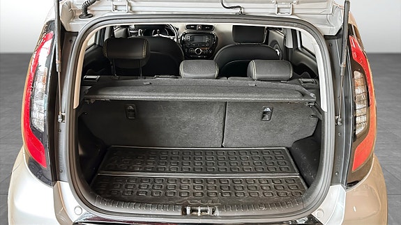 Kia Soul 10 of 16