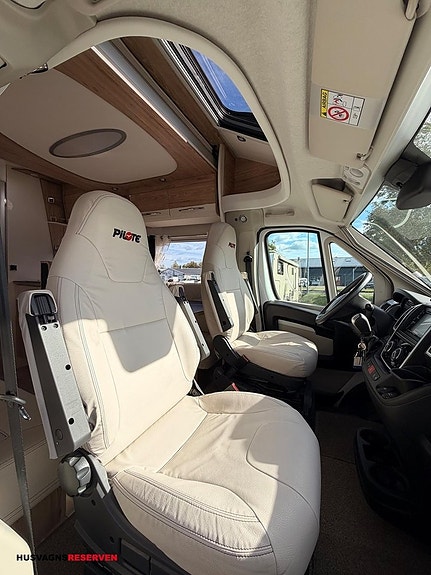 Pilote P 746 GJ Sensation 5 of 25