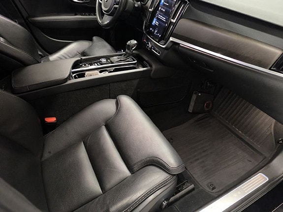 Volvo V90 Cross Country 10 of 10