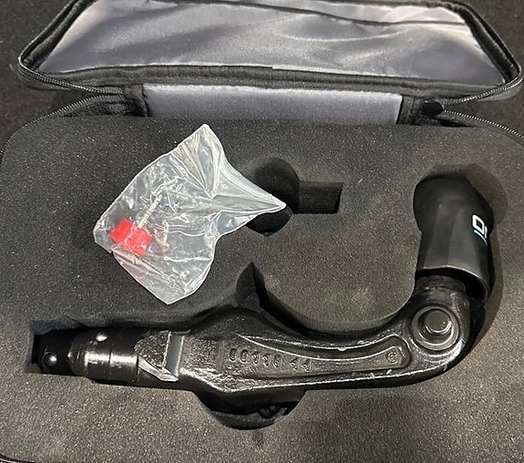 Tesla Model Y 10 of 19