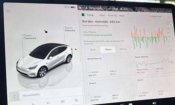 Tesla Model Y 15 of 19