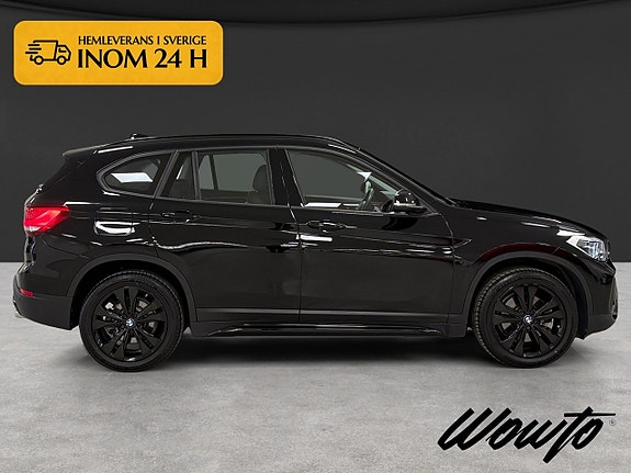 BMW X1 3 of 17