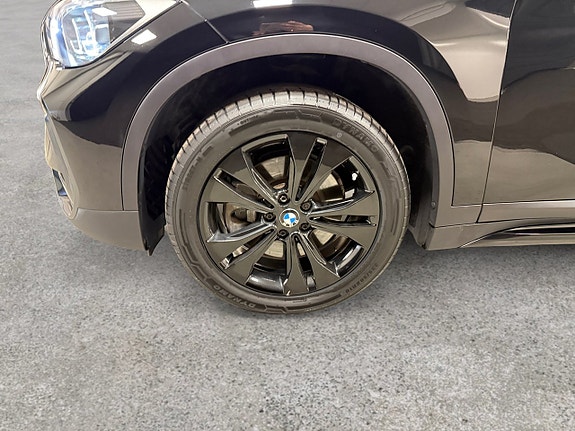 BMW X1 16 of 17