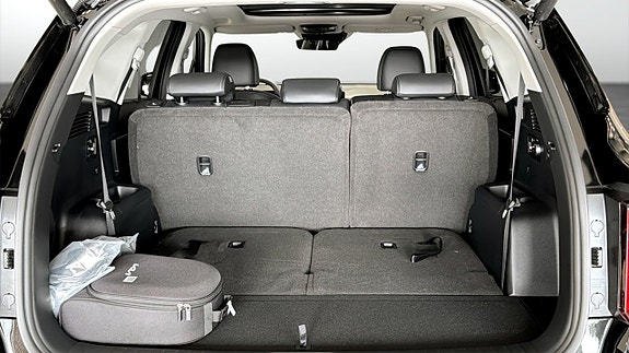 Kia Sorento 10 of 13