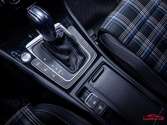 Volkswagen Golf I 25 of 28