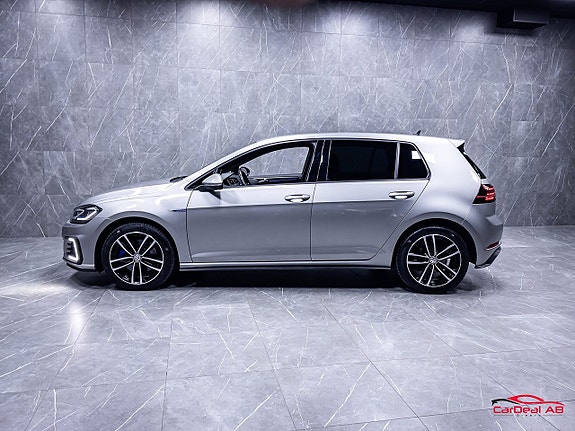 Volkswagen Golf I 4 of 28
