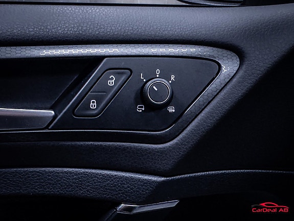 Volkswagen Golf I 27 of 28