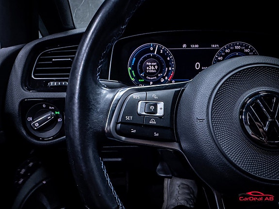 Volkswagen Golf I 19 of 28