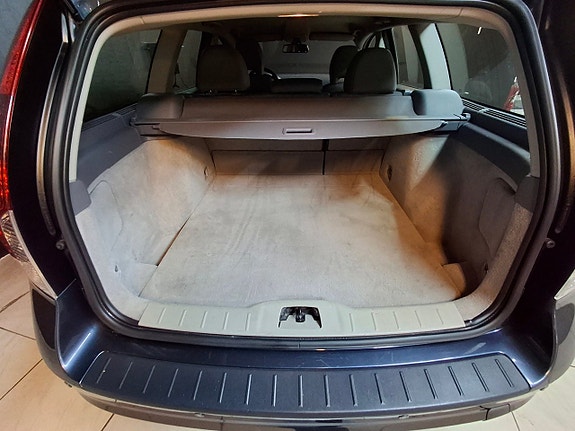 Volvo V50 7 of 8
