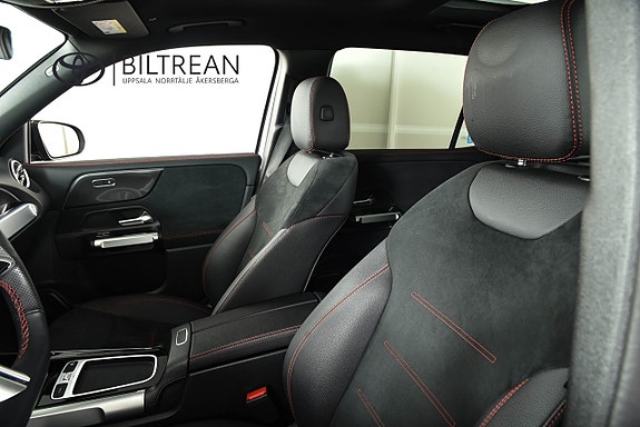 Mercedes-Benz GLB200 7 of 24