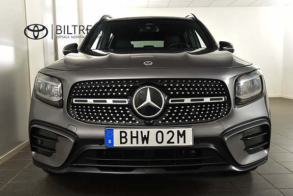 Mercedes-Benz GLB200 4 of 24