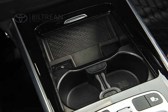 Mercedes-Benz GLB200 16 of 24