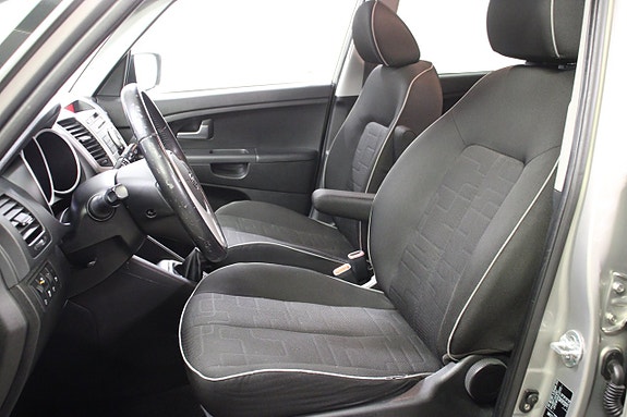 Kia Venga 7 of 14
