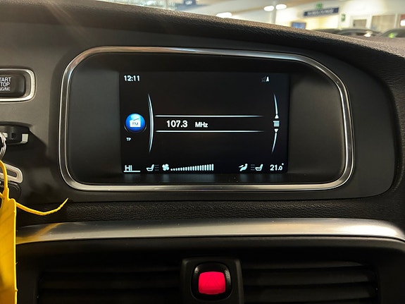 Volvo V40 Cross Country 16 of 17